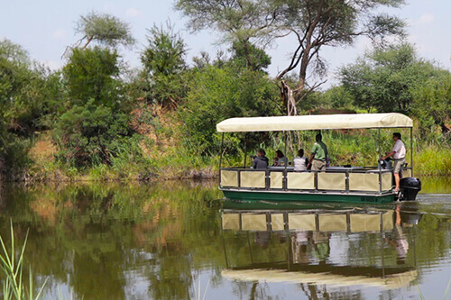 kaingo_cruise_boat_river